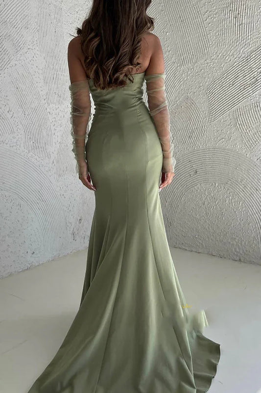 Romantic Red Mermaid Strapless Classic-Sleeve Classic-Back Mini-Length Bridesmaid Dress