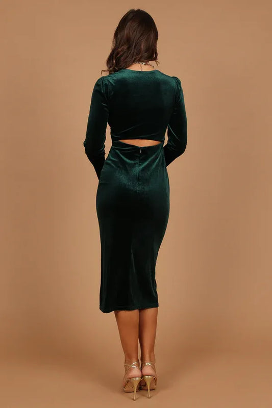Beautiful Timeless Elegant Emerald Green Velvet Sheath Long Sleeve Tea-Length Prom Dress