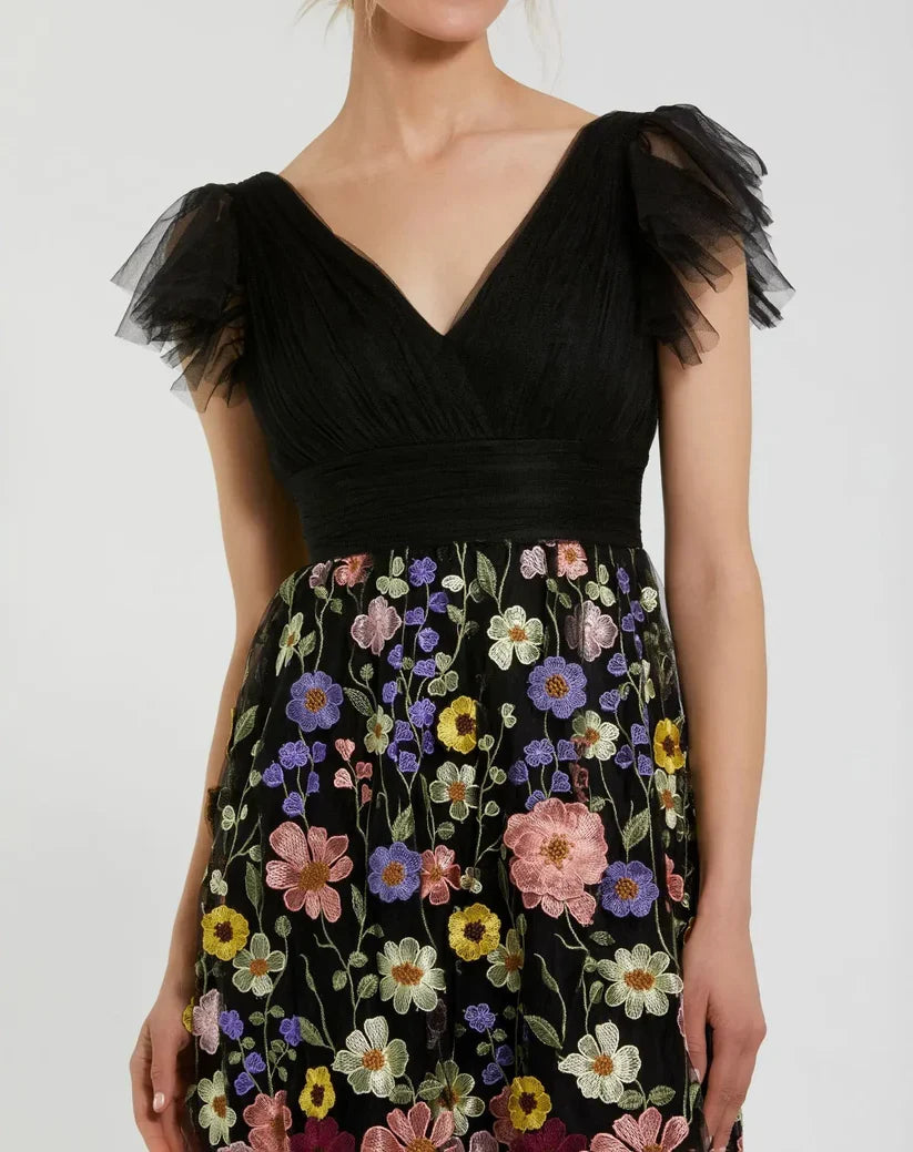 Stylish Refined Beautiful Timeless Special Occasion Elegant Black A-Line Ruffle Prom Dress