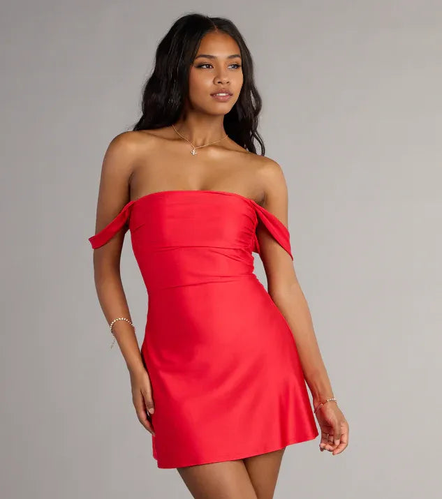 Beautiful Timeless Special Occasion Sophisticated Elegant A-Line Off-The-Shoulder Sleeveless Mini Homecoming Dress