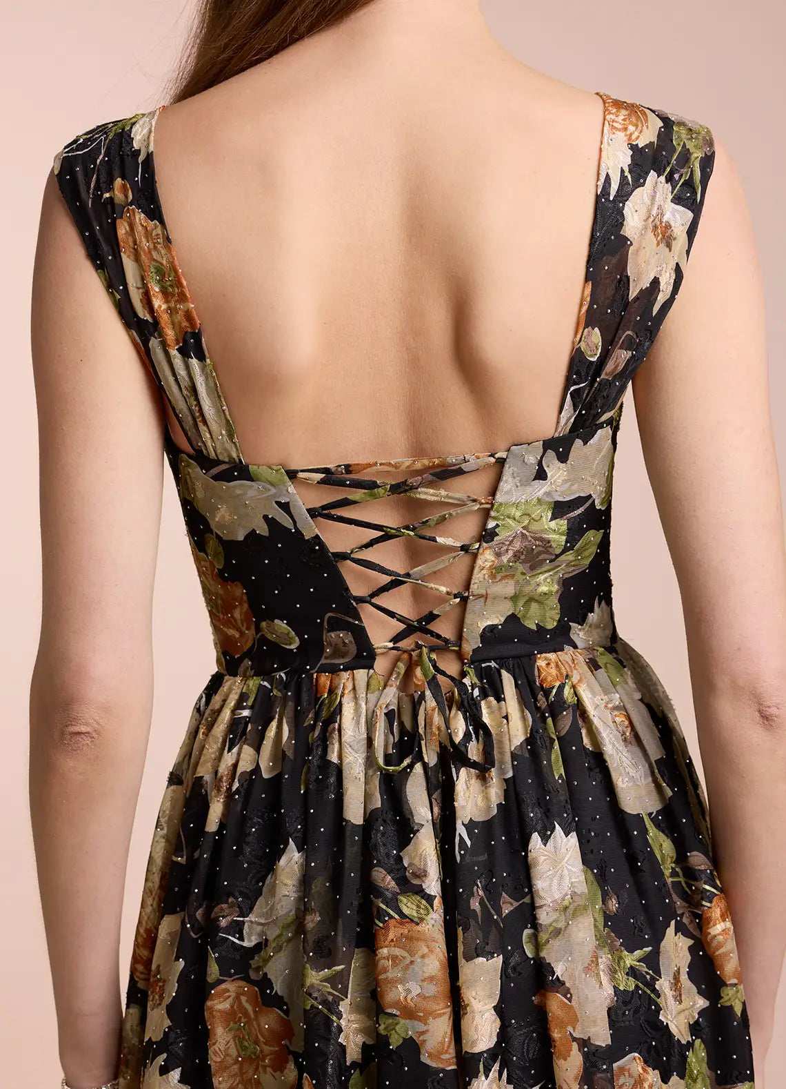 Special Occasion Sophisticated Graceful Stylish Refined Beautiful Elegant Lace Sleeveless Prom Dress