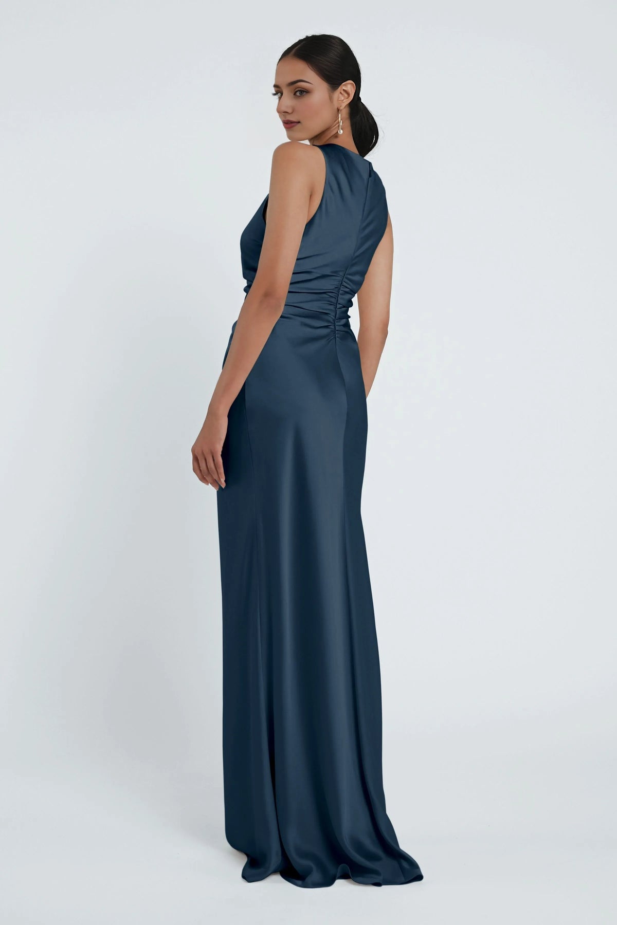 Special Occasion Sophisticated Elegant Satin Sheath High Neck Sleeveless Floor-Length Bridesmaid Dress