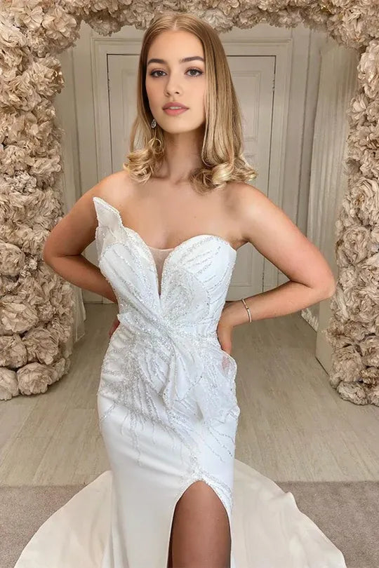 Elegant White Beaded Mermaid Strapless Classic-Sleeve Classic-Back Floor-Length Wedding Dress