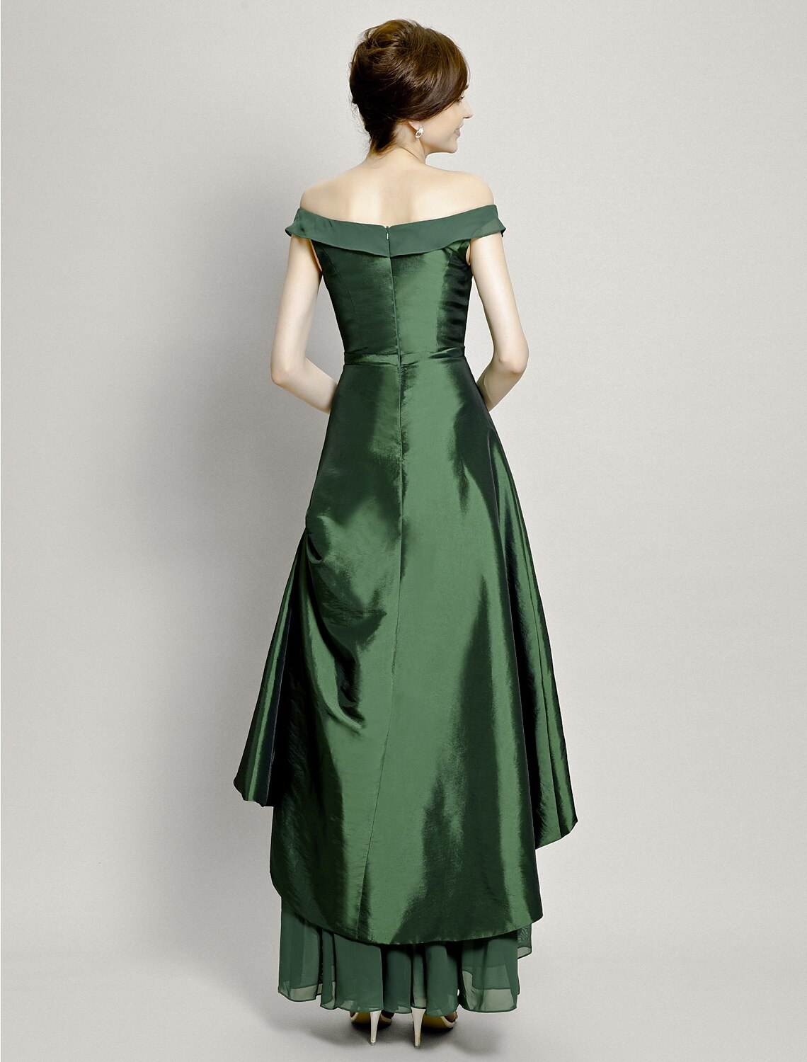 Mother of the Bride Dress Elegant High Low Off Shoulder Asymmetrical Short Sleeve with Pick Up Skirt Bow(s) Beading