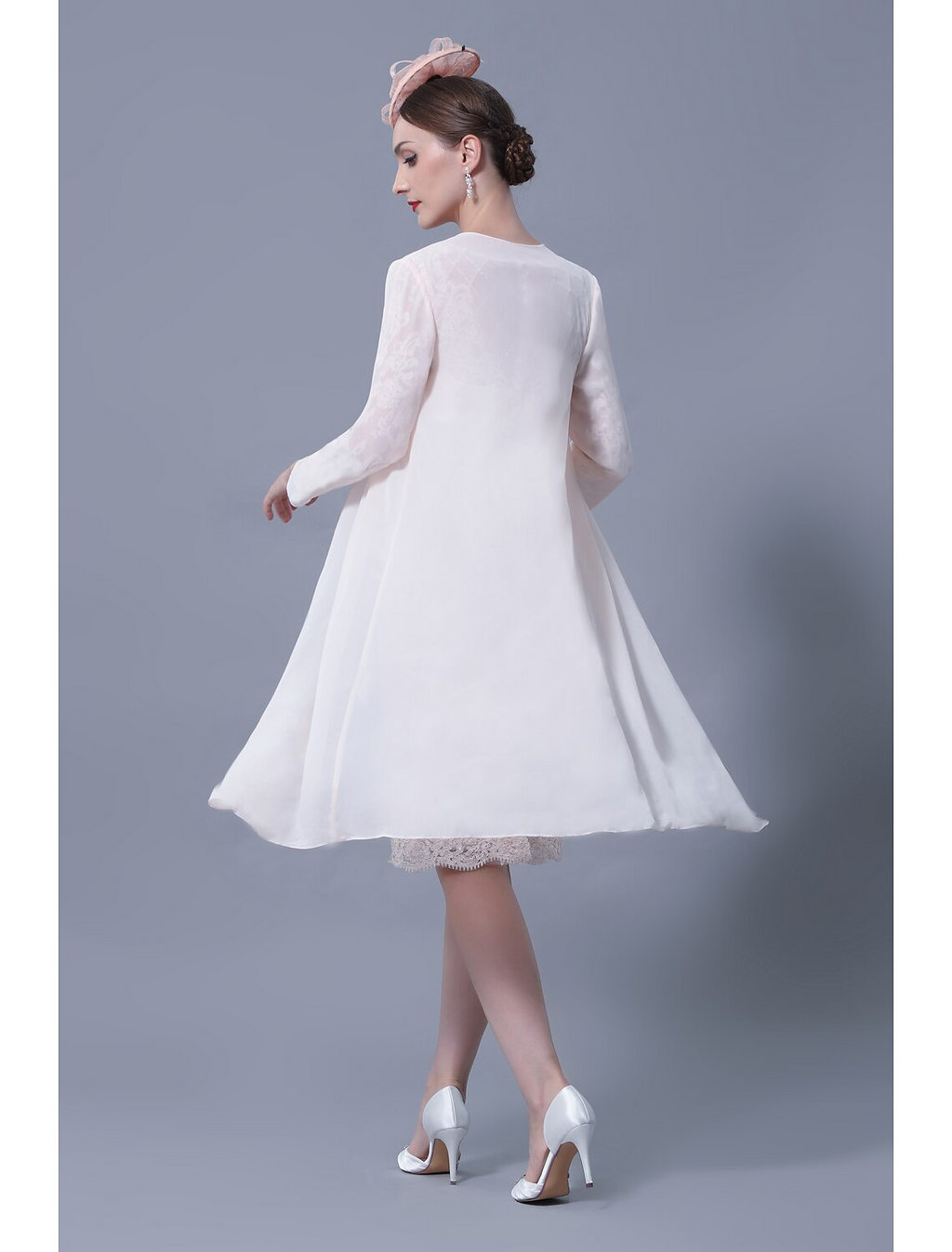 Two Piece Mother of the Bride Dress Church Elegant Jewel Neck Knee Length Sleeve with Embroidery