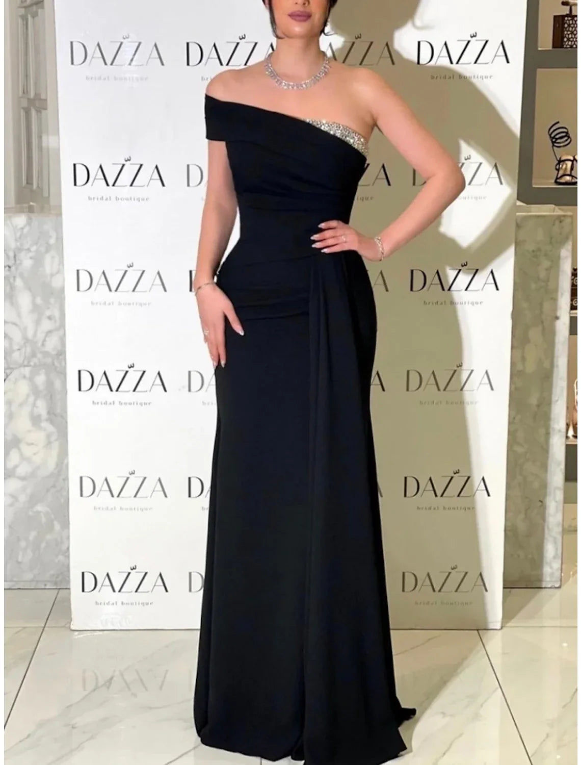 Black Sheath / Column Evening Gown Elegant Dress Formal Sweep / Brush Train Dress Sleeveless One Shoulder with Pleats