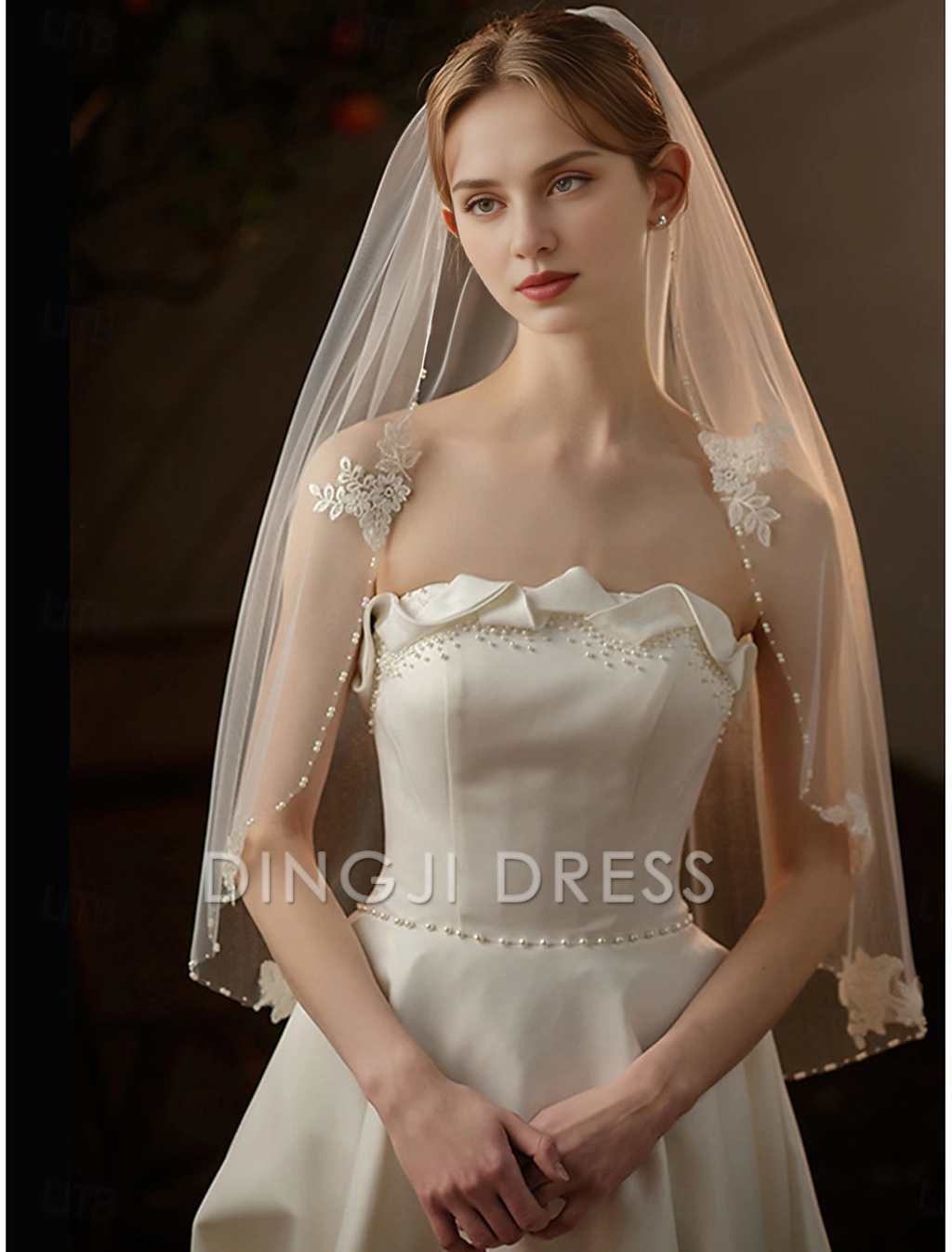 DingJi One-tier Comtemporary Stylish Wedding Veil Elbow Veils Romantic Flower Hot Sale Veil
