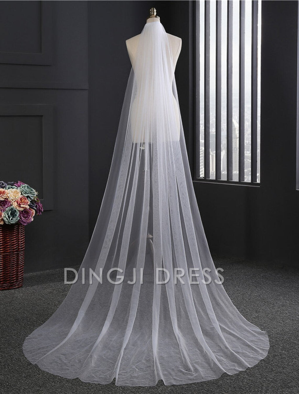 Ding Ji One-tier Cut Edge Wedding Veil Chapel Veils with Flower Comb Angel cut Waterfall Fantastic Hot Sale Veil