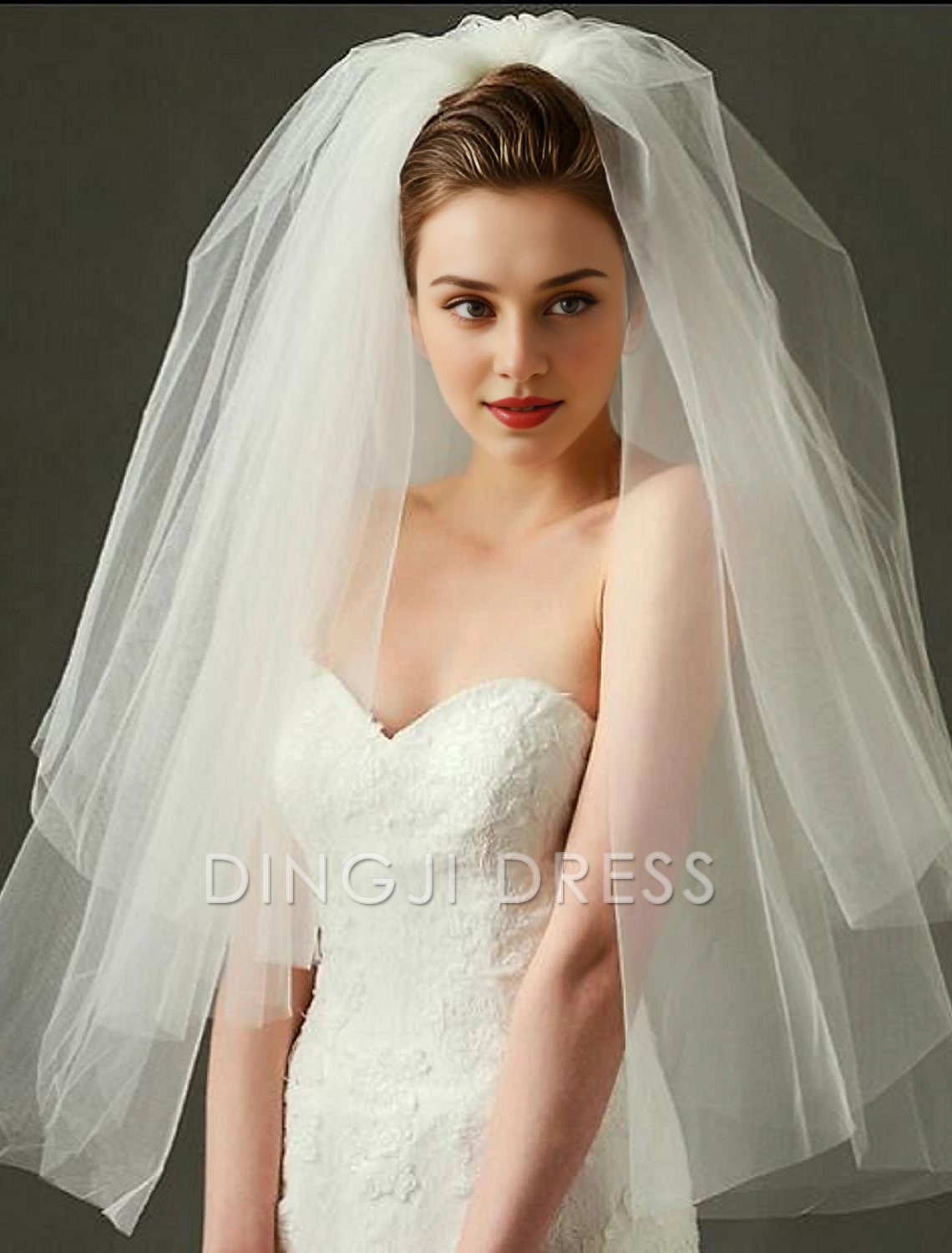 Ding Ji Two-tier Cut Edge Wedding Veil Blusher Veils Fingertip Veils dress to impress Romantic Veil