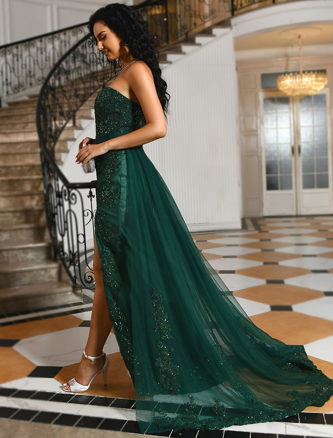Elegant Red A-Line Sweetheart Sleeveless Classic-Back Floor-Length Evening Dress