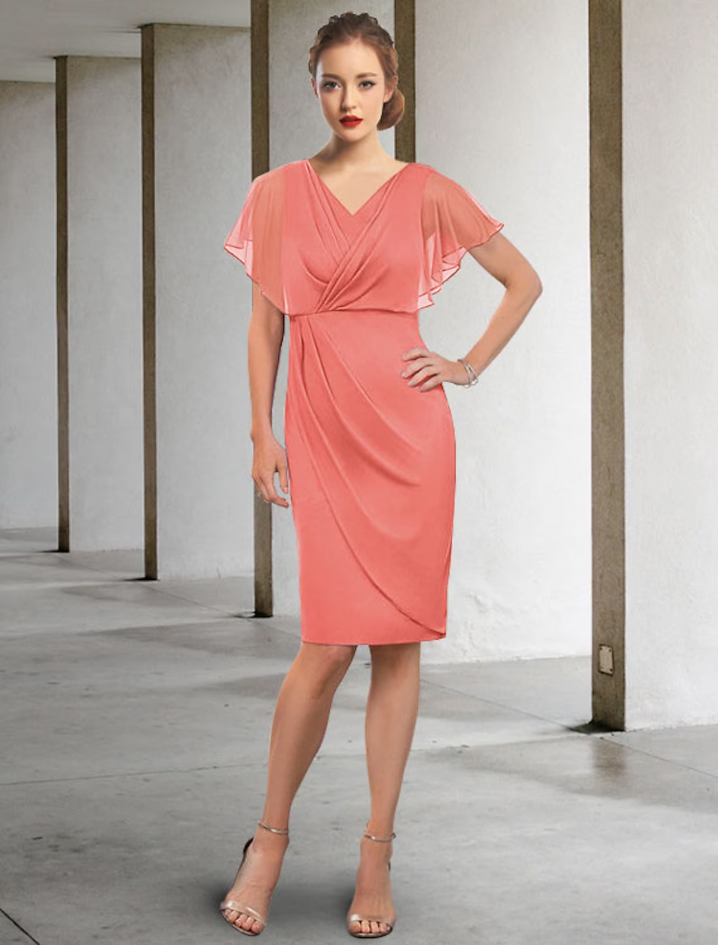 Mother of the Bride Dress Elegant V Neck Knee Length Short Sleeve with Ruched