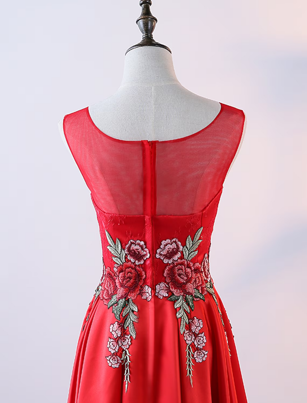 Evening Gown Elegant Dress Prom Floor Length Sleeveless Jewel Neck with Embroidery Appliques