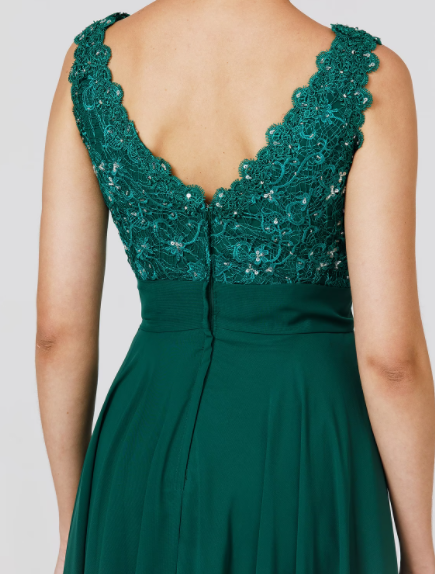 Wedding Floor Length Sleeveless V Neck Back Beading