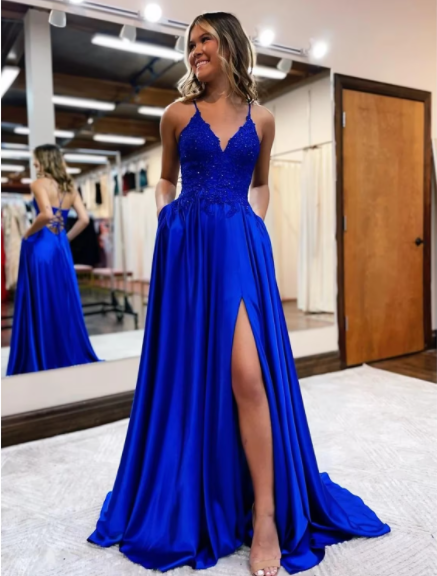 Formal Sleeveless V Neck Backless