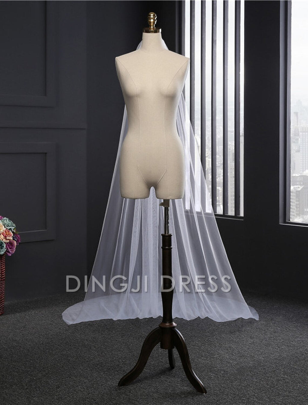 Ding Ji One-tier Cut Edge Wedding Veil Chapel Veils with Flower Comb Angel cut Waterfall Fantastic Hot Sale Veil