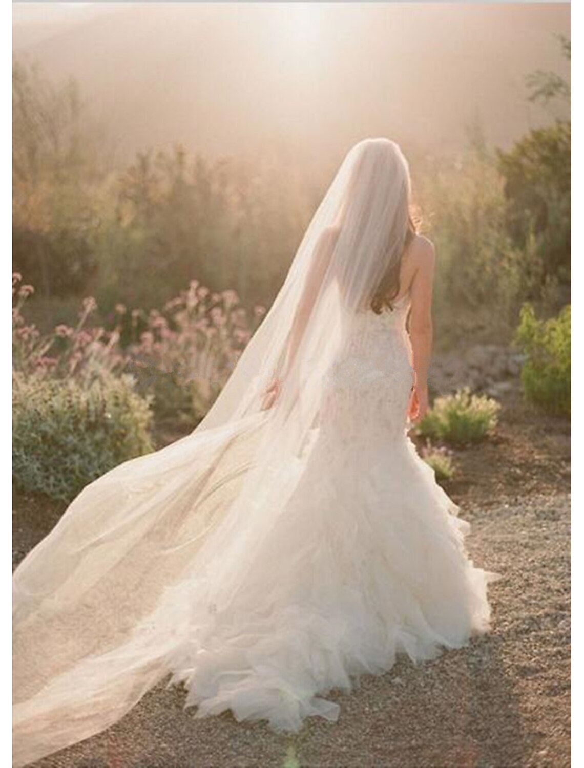 Ding Ji One-tier Cut Edge Wedding Veil Chapel Veils with Flower Comb Angel cut Waterfall Fantastic Hot Sale Veil