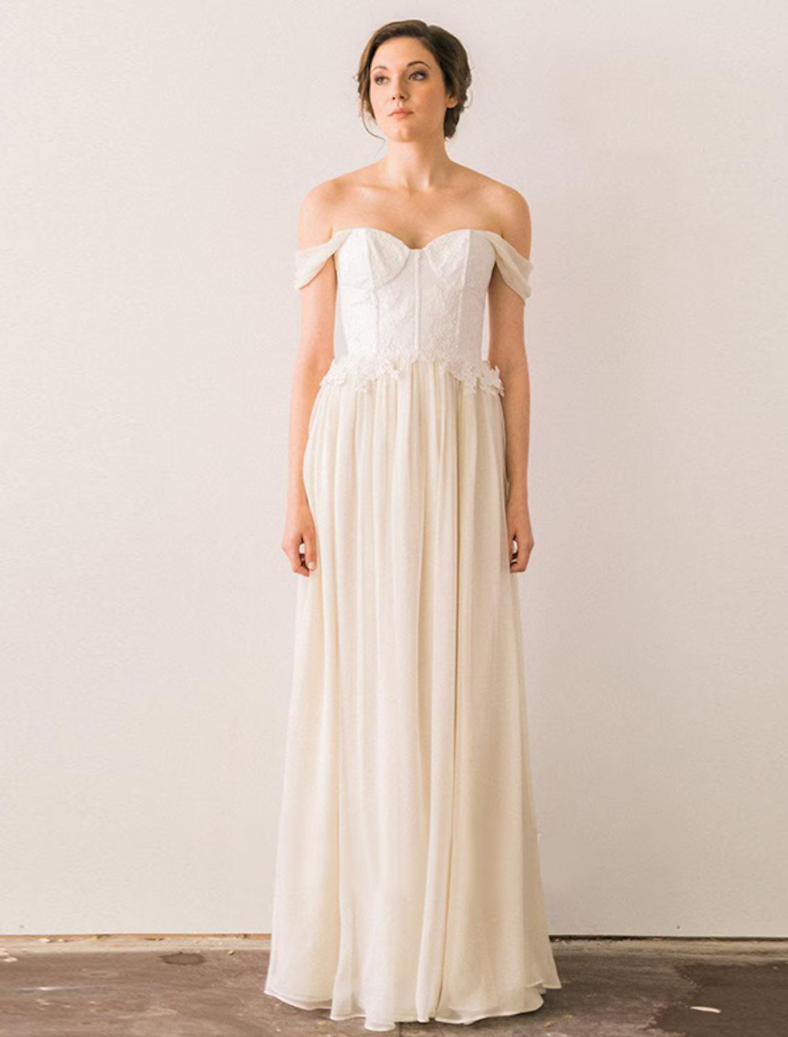 Beach Wedding Dresses A-Line Sleeveless Off Shoulder With Pleats