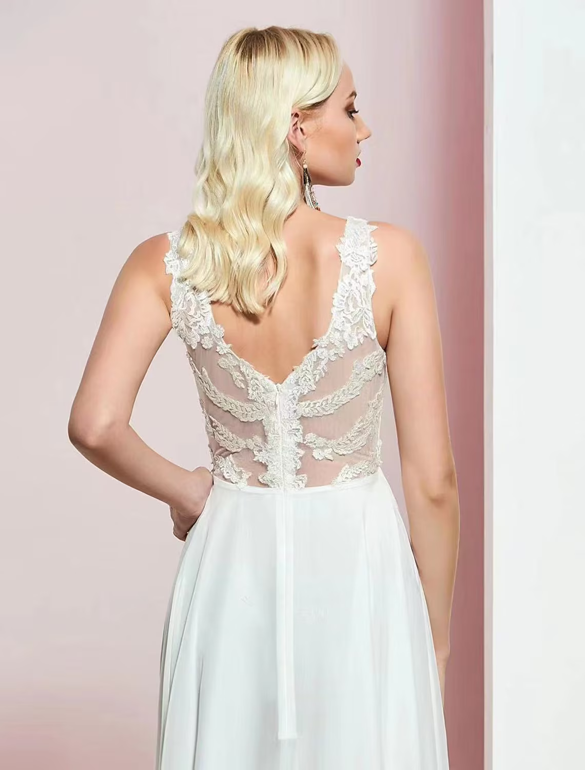 Evening Gown Open Back Dress Wedding Party Floor Length Sleeveless V Neck with Appliques