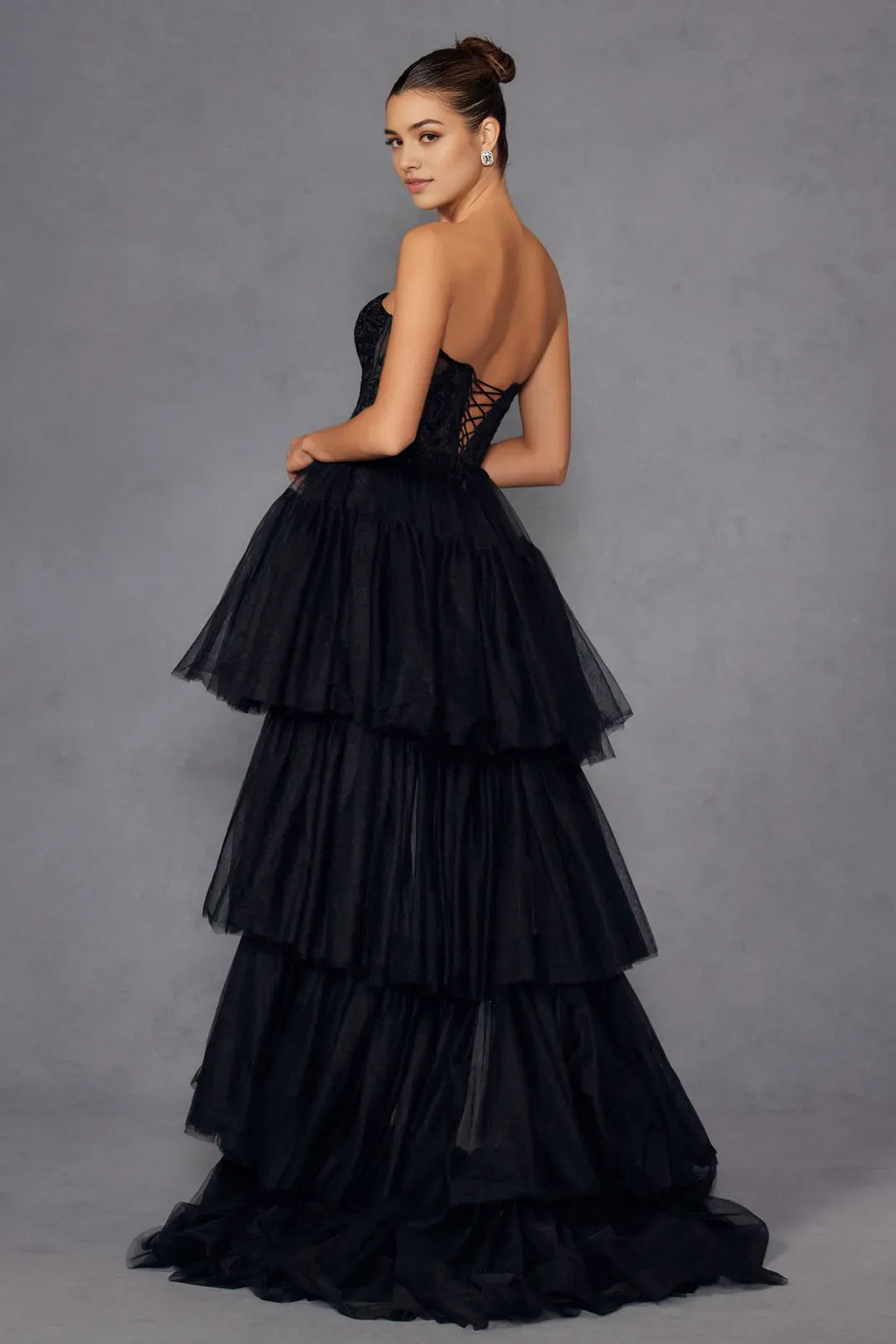 Black Strapless Tiered Prom Dress with - Bodice, High - Low Hemline for Formal Occasions