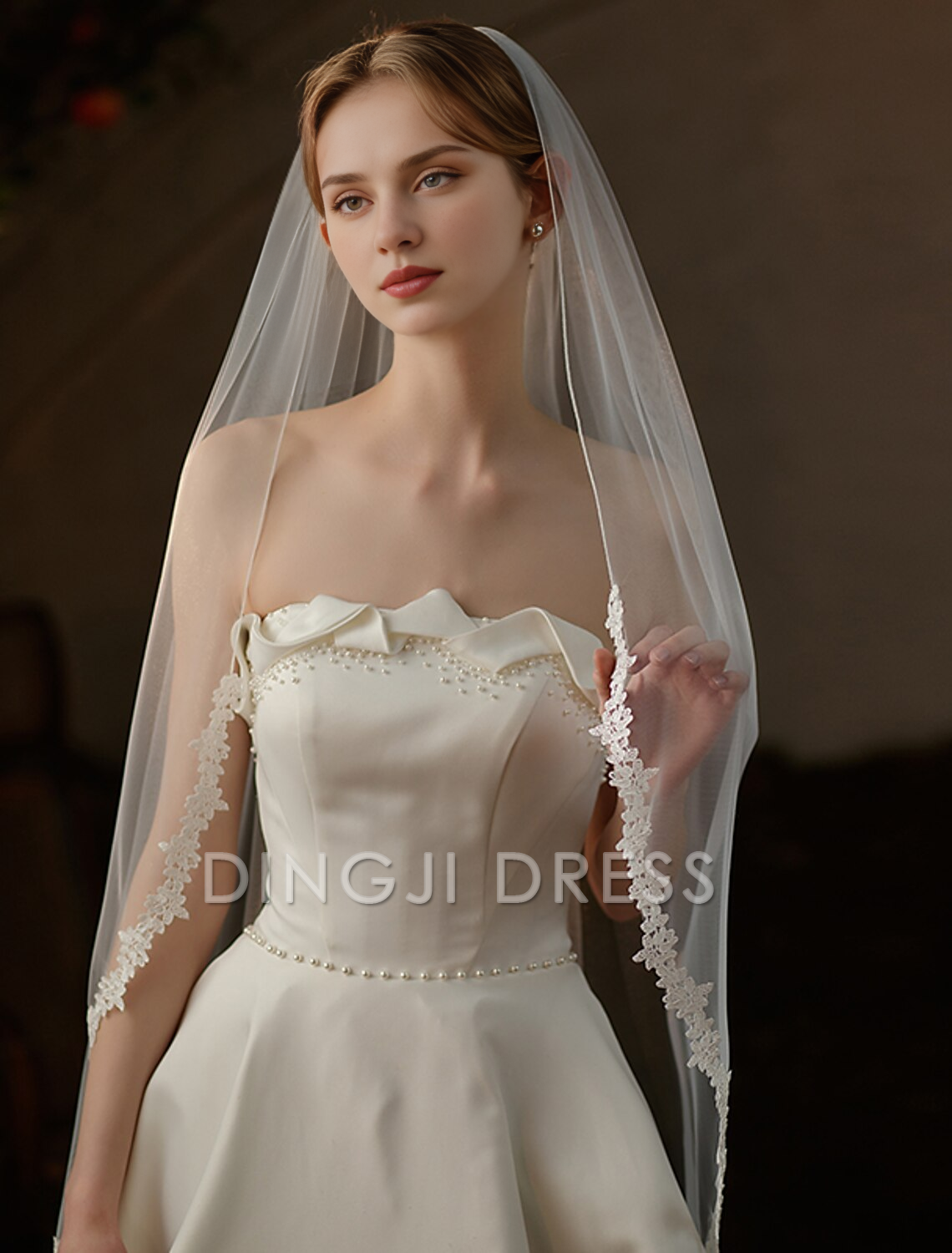 Ding Ji One-tier Sweet Wedding Veil Fingertip Veils Fashion Pure Color Hot Sale Veil