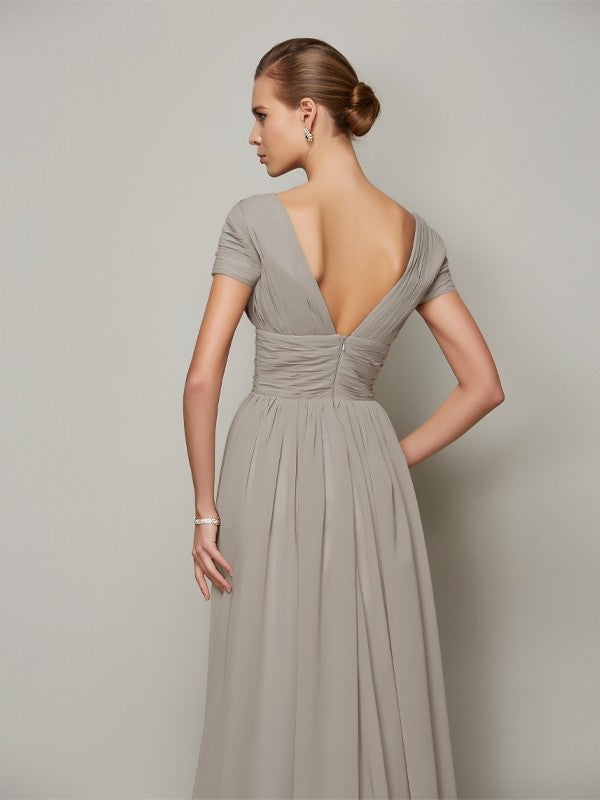 A-Line/Princess V-neck Short Sleeves Long Mother of the Bride Dresses