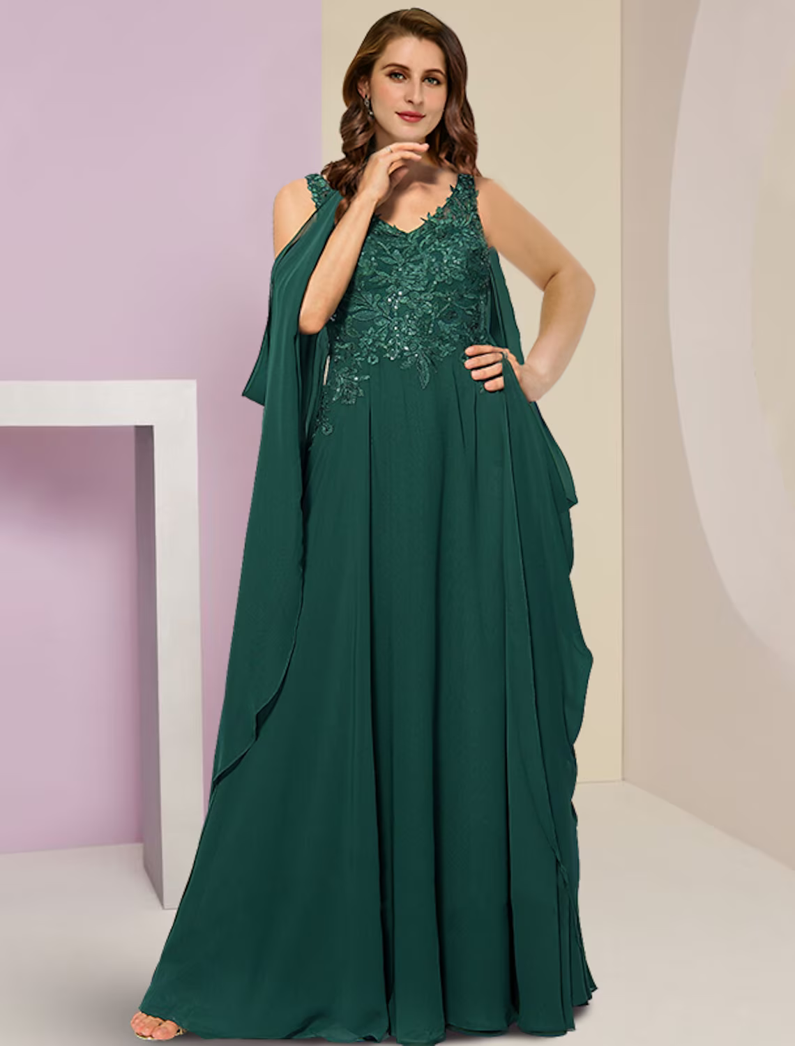 Plus Size Curve Mother of the Bride Dress Wedding Guest Vintage Party V Neck Floor Length Sleeveless with Pleats