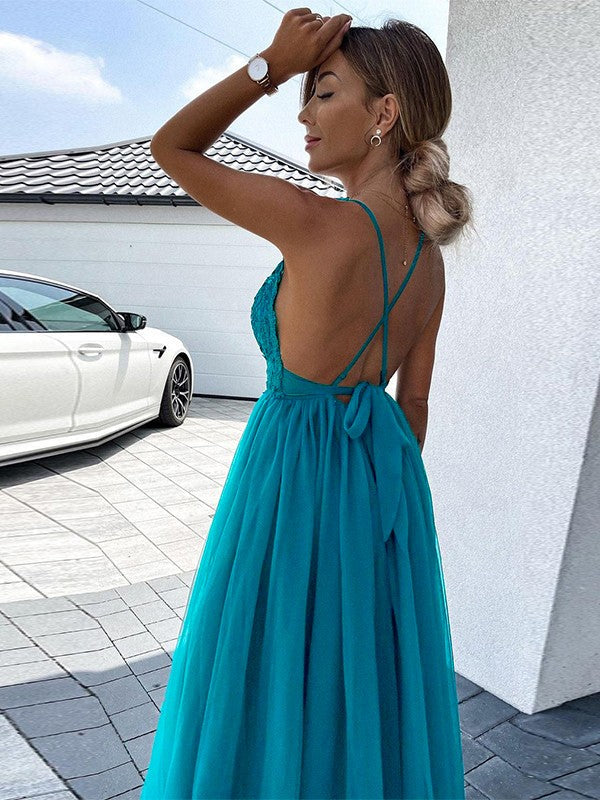 A-Line/Princess Applique V-neck Sleeveless Sweep/Brush Train Dresses