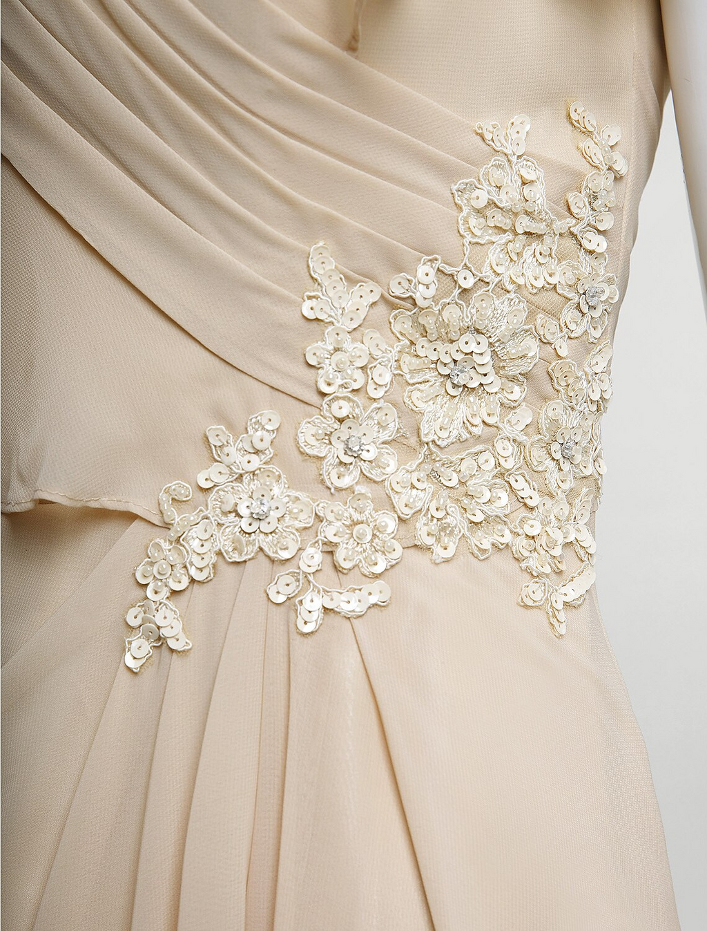 Mother of the Bride Dress Plus Size Elegant V Neck Floor Length Sleeveless with Criss Cross Appliques