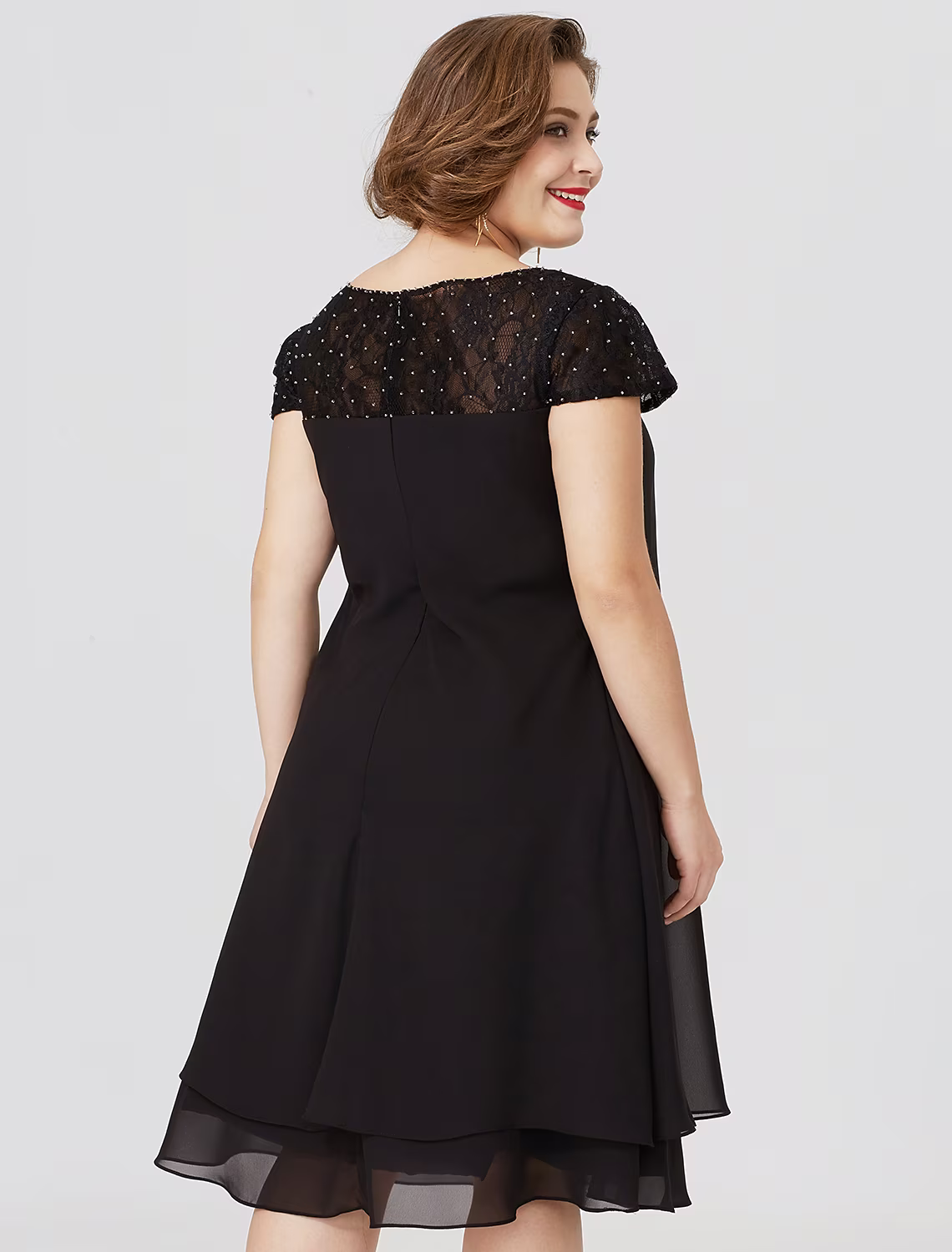 Black Mother of the Bride Dress Formal Little Dress Plus Size Knee Length Short Sleeve No with Pleats Beading