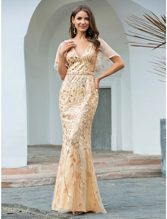 Elegant Red A-Line V-Neck Short-Sleeve Classic-Back Floor-Length Wedding Dress