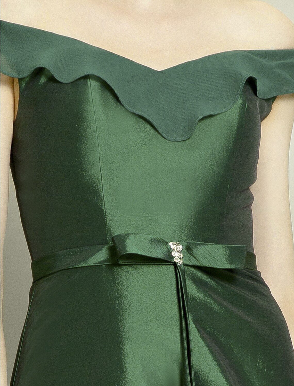 Mother of the Bride Dress Elegant High Low Off Shoulder Asymmetrical Short Sleeve with Pick Up Skirt Bow(s) Beading