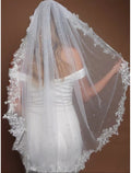 Ding Ji One-tier Comtemporary Stylish Wedding Veil Cathedral Veils with Flower Pearl Veil