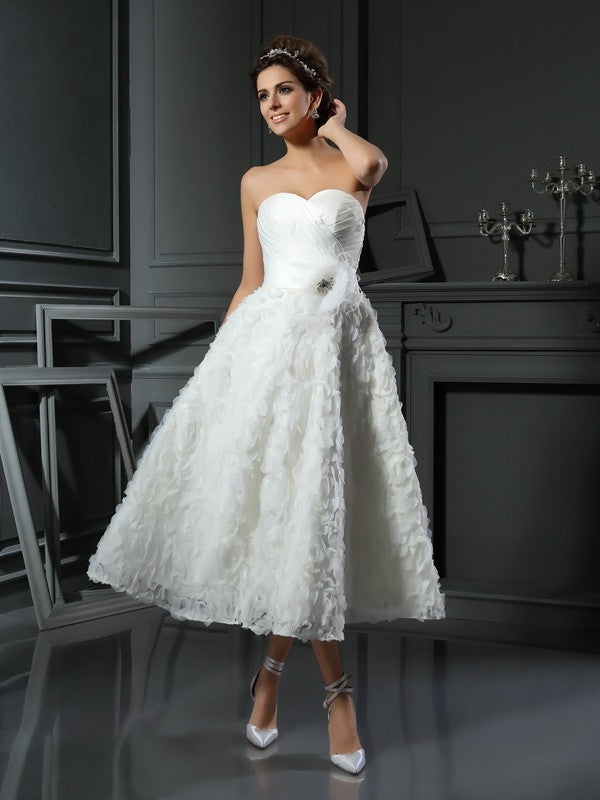 A-Line/Princess Sweetheart Bowknot Sleeveless Short Wedding Dresses