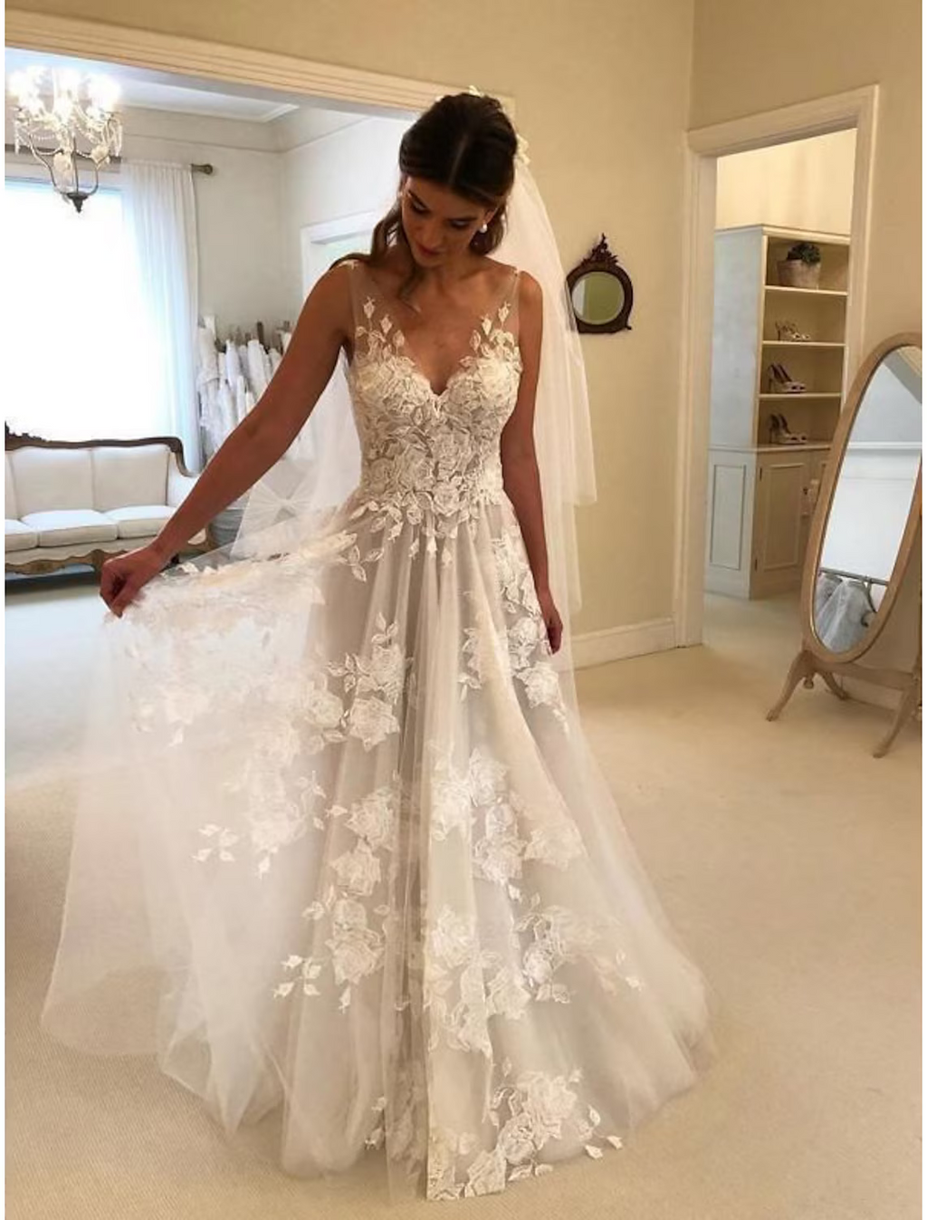Beach Boho Wedding Dresses Court Train A-Line Sleeveless V Neck With Appliques