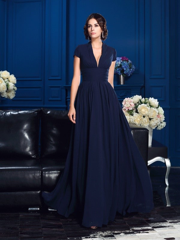 A-Line/Princess V-neck Applique Short Sleeves Long Mother of the Bride Dresses