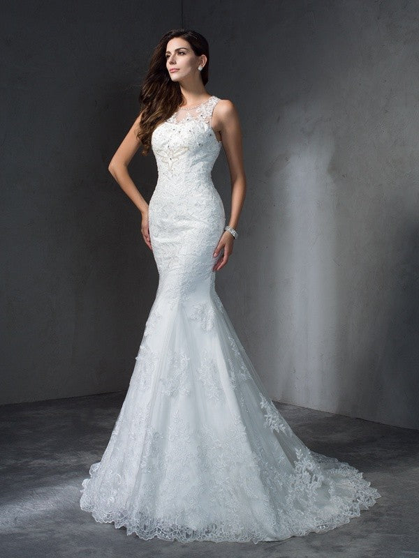 Trumpet/Mermaid Scoop Applique Sleeveless Long Wedding Dresses