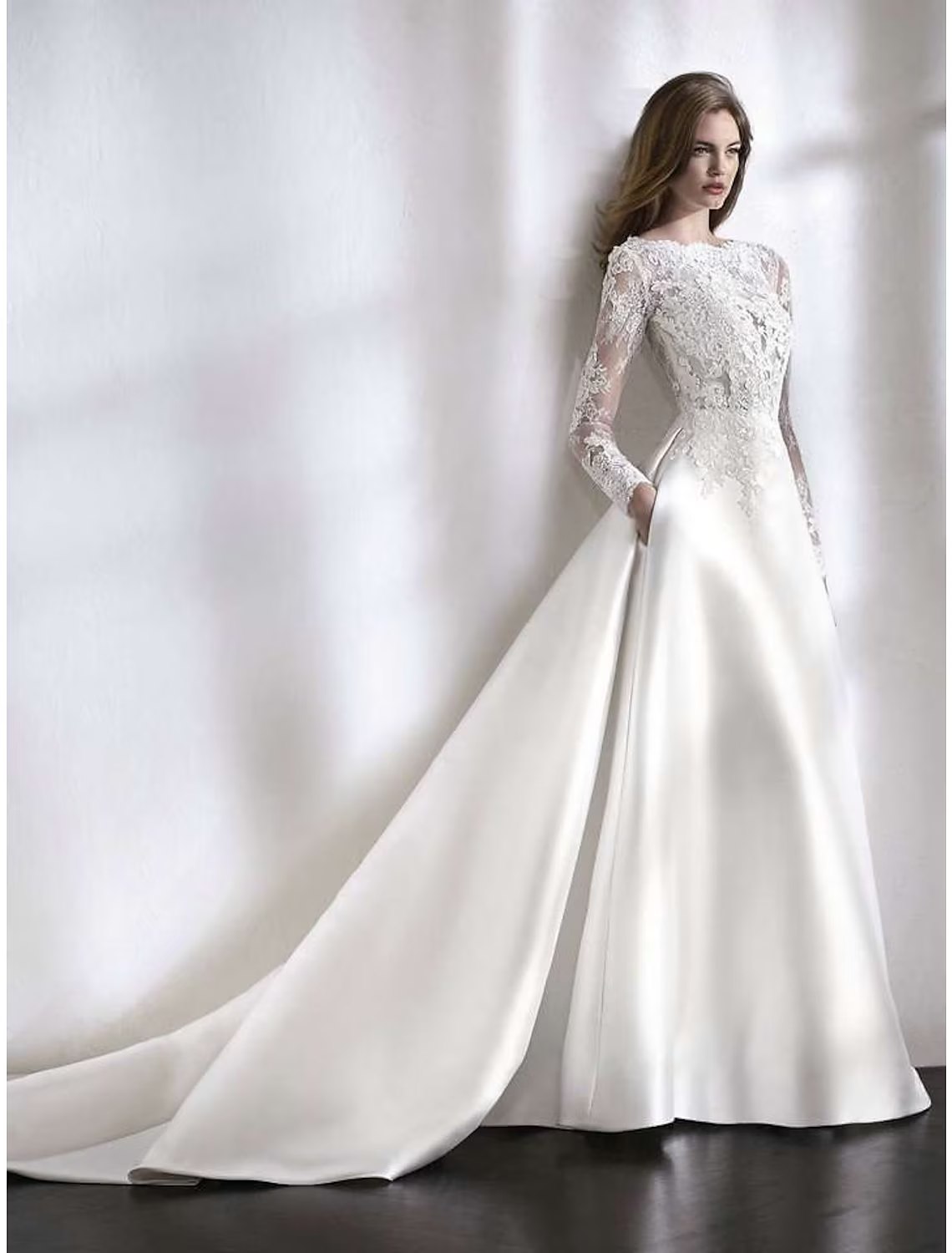 Beach Formal Wedding Dresses Chapel Train A-Line Long Sleeve Jewel Neck With Pleats