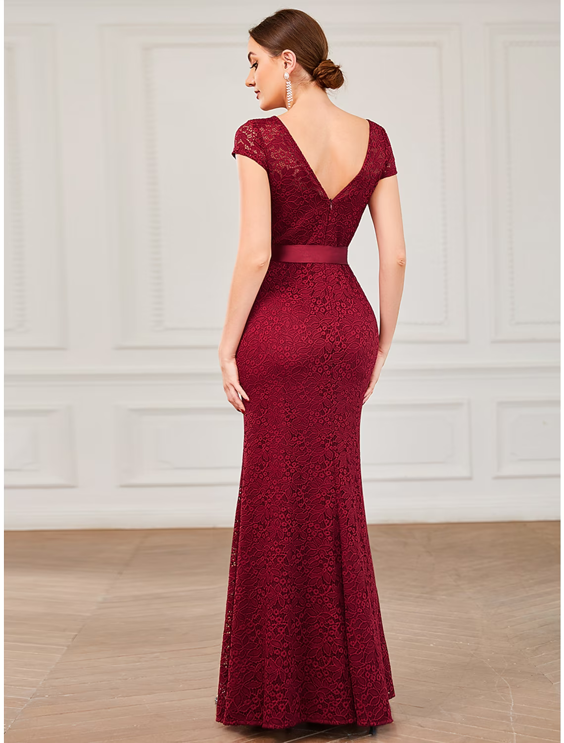 Vintage Red A-Line Classic-Neck Short-Sleeve Classic-Back Floor-Length Prom Dress