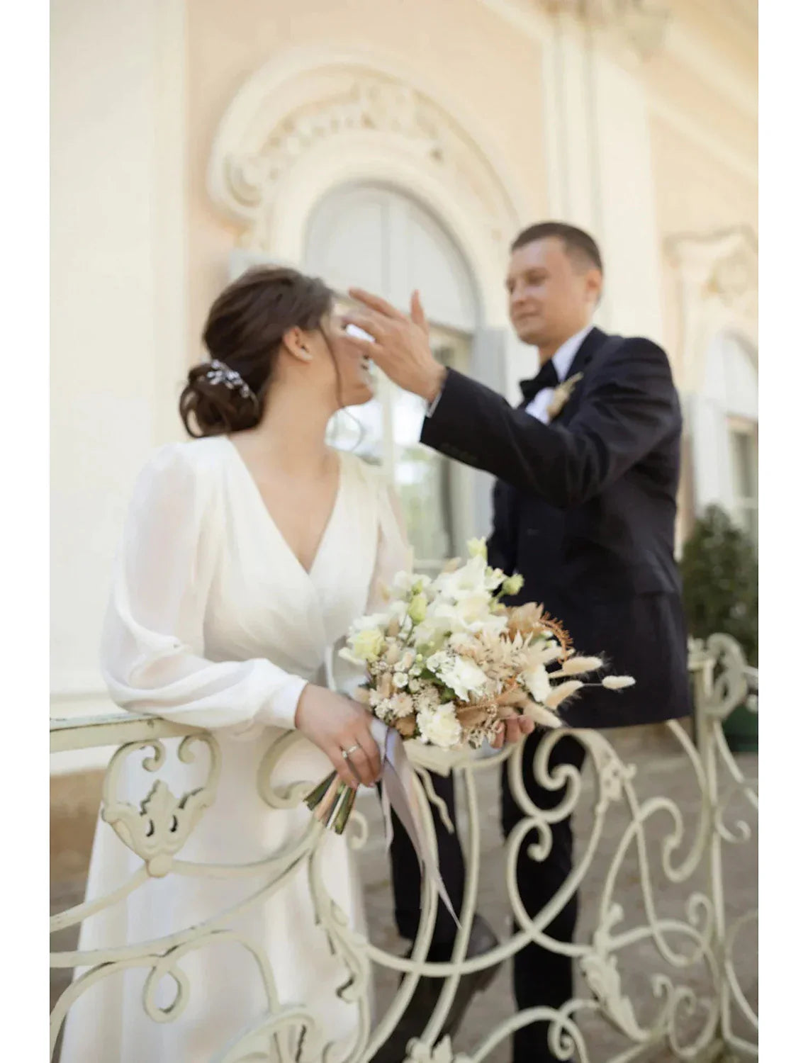 White Reception Little Dresses Wedding Dresses A-Line V Neck Long Sleeve Ankle Length Bridal Gowns With Solid Color
