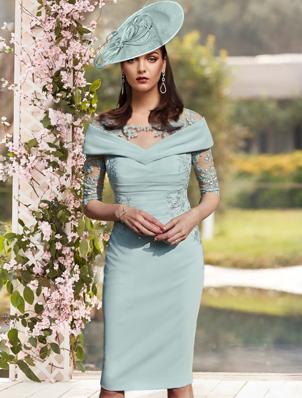 Mother of the Bride Dress Elegant Knee Length Charmeuse Half Sleeve with Ruched Appliques