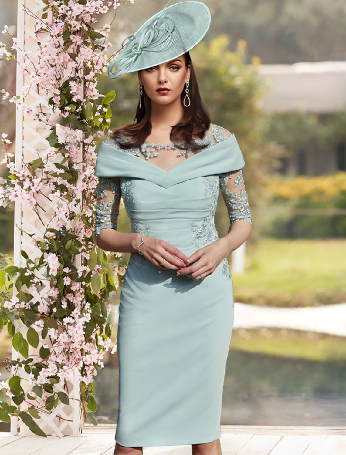 Mother of the Bride Dress Elegant Knee Length Charmeuse Half Sleeve with Ruched Appliques