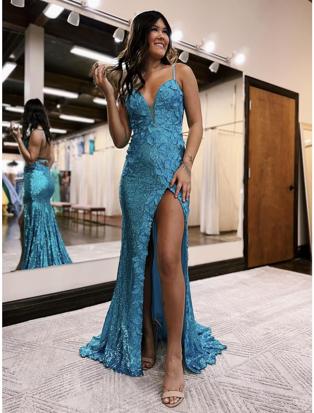 Sparkle Shine Dress Formal Sleeveless V Neck Backless with Appliques