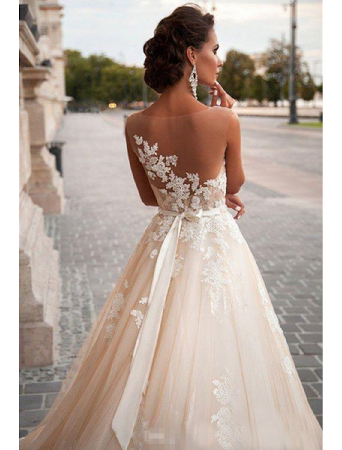Engagement Open Back Formal Wedding Dresses Court Train A-Line Regular Straps Jewel Neck With Appliques