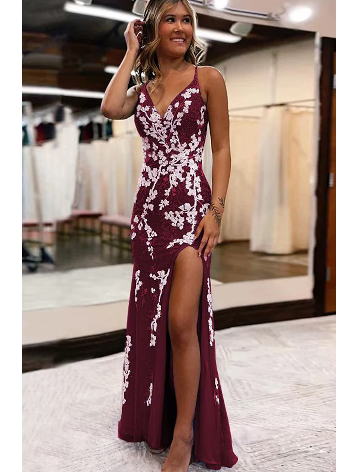 Mermaid / Trumpet Prom Dresses Sexy Dress Formal Sweep / Brush Train Sleeveless V Neck Backless with Slit Appliques