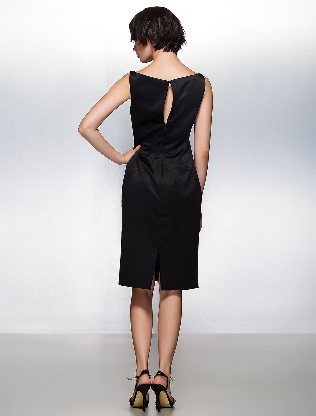 Wedding Guest Knee Length Sleeveless Bateau Neck with Pleats