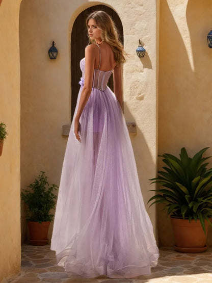 Elegant Red Applique A-Line Classic-Neck Sleeveless Classic-Back Floor-Length Prom Dress