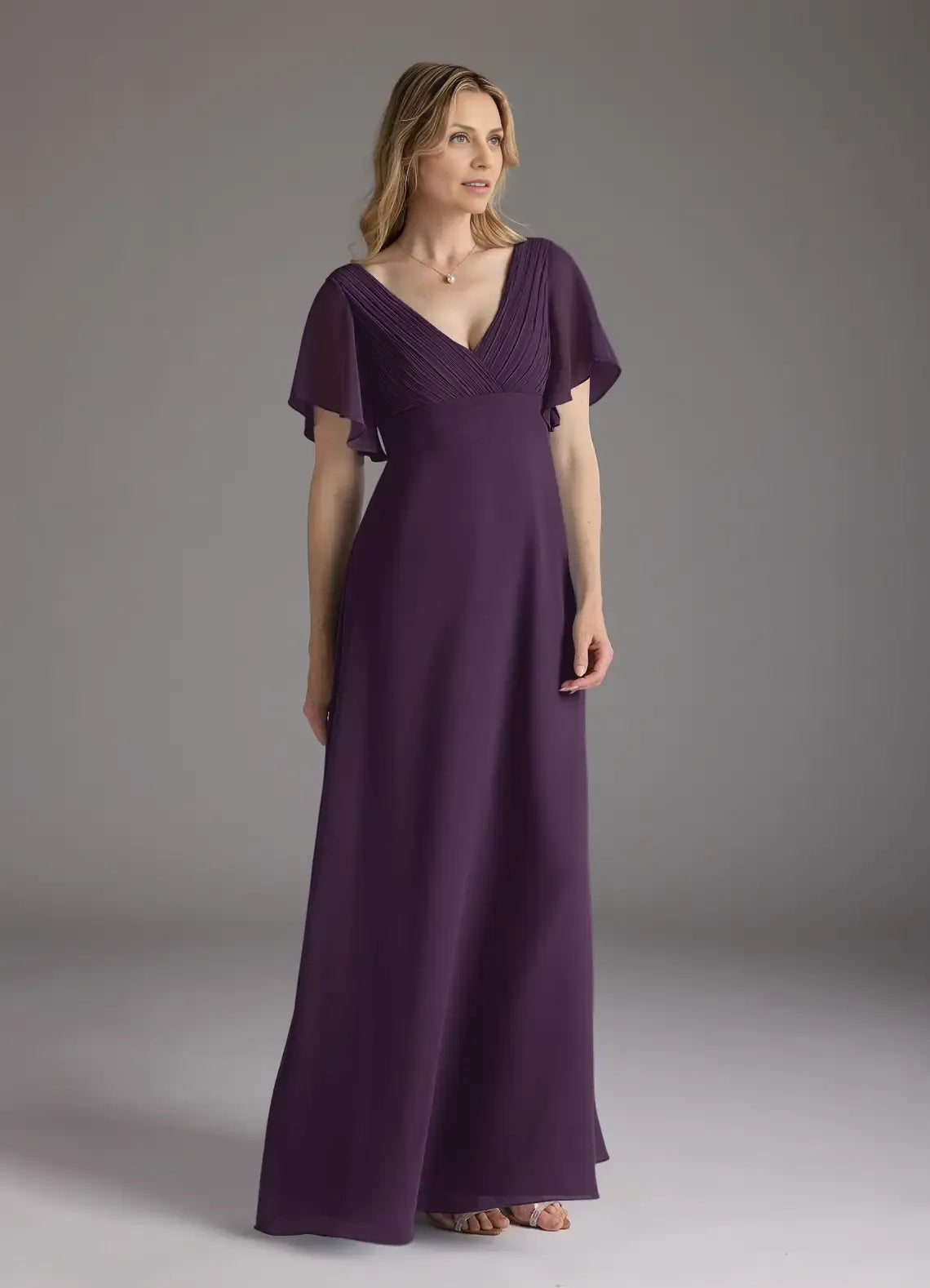 Beautiful Elegant Chiffon A-Line V-Neck Pleated Floor-Length Mother of the Bride Dress