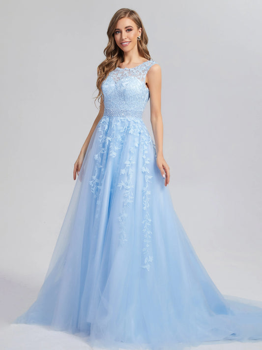 Elegant Red Applique A-Line Classic-Neck Classic-Sleeve Classic-Back Floor-Length Wedding Dress