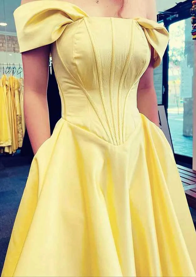 Off-the-Shoulder Strapless Long/Floor-Length Prom Dress With Pleated