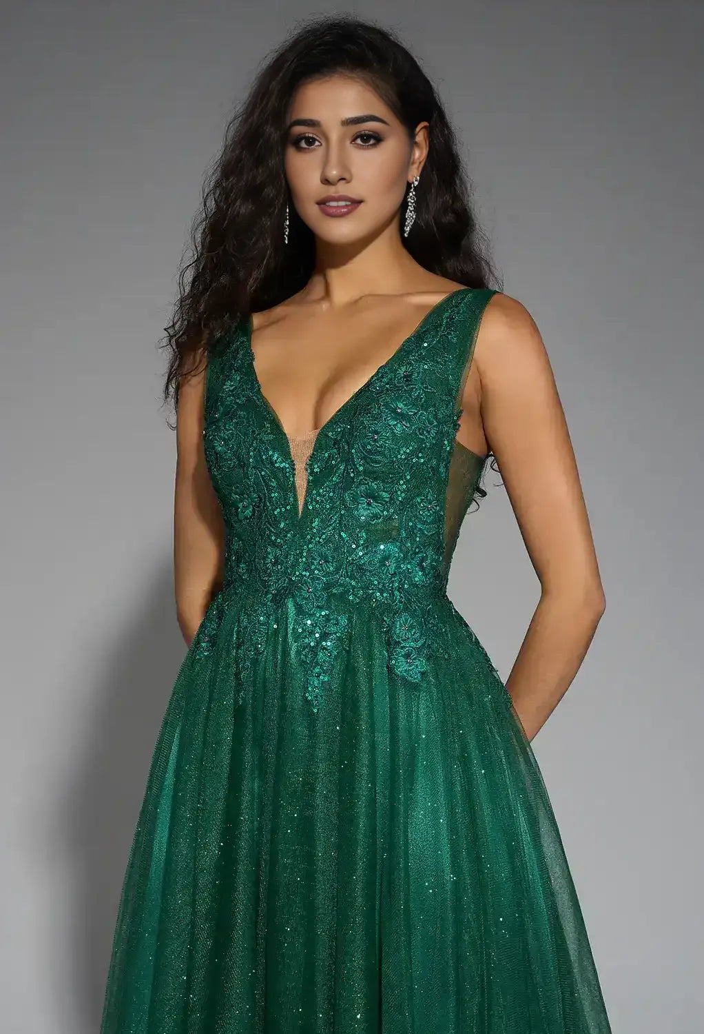 Beautiful Timeless Special Occasion Sophisticated Elegant Tulle A-Line V-Neck Sleeveless Prom Dress